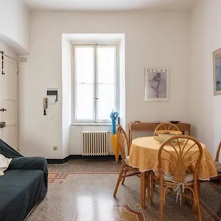 Joivy Inviting 2-bed Flat Near The Appartement *