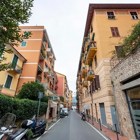 Joivy Inviting 2-bed Flat Near The * Santa Margherita Ligure