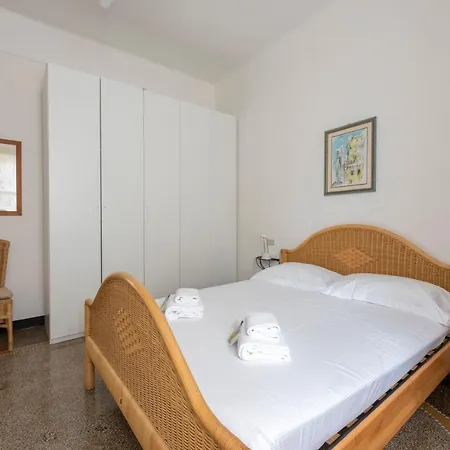 Joivy Inviting 2-bed Flat Near The Apartamento *