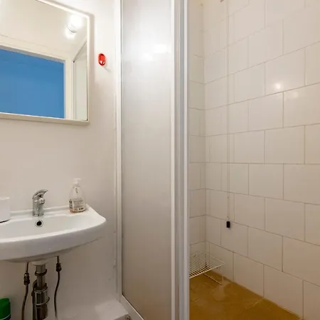 Apartamento Joivy Inviting 2-bed Flat Near The *